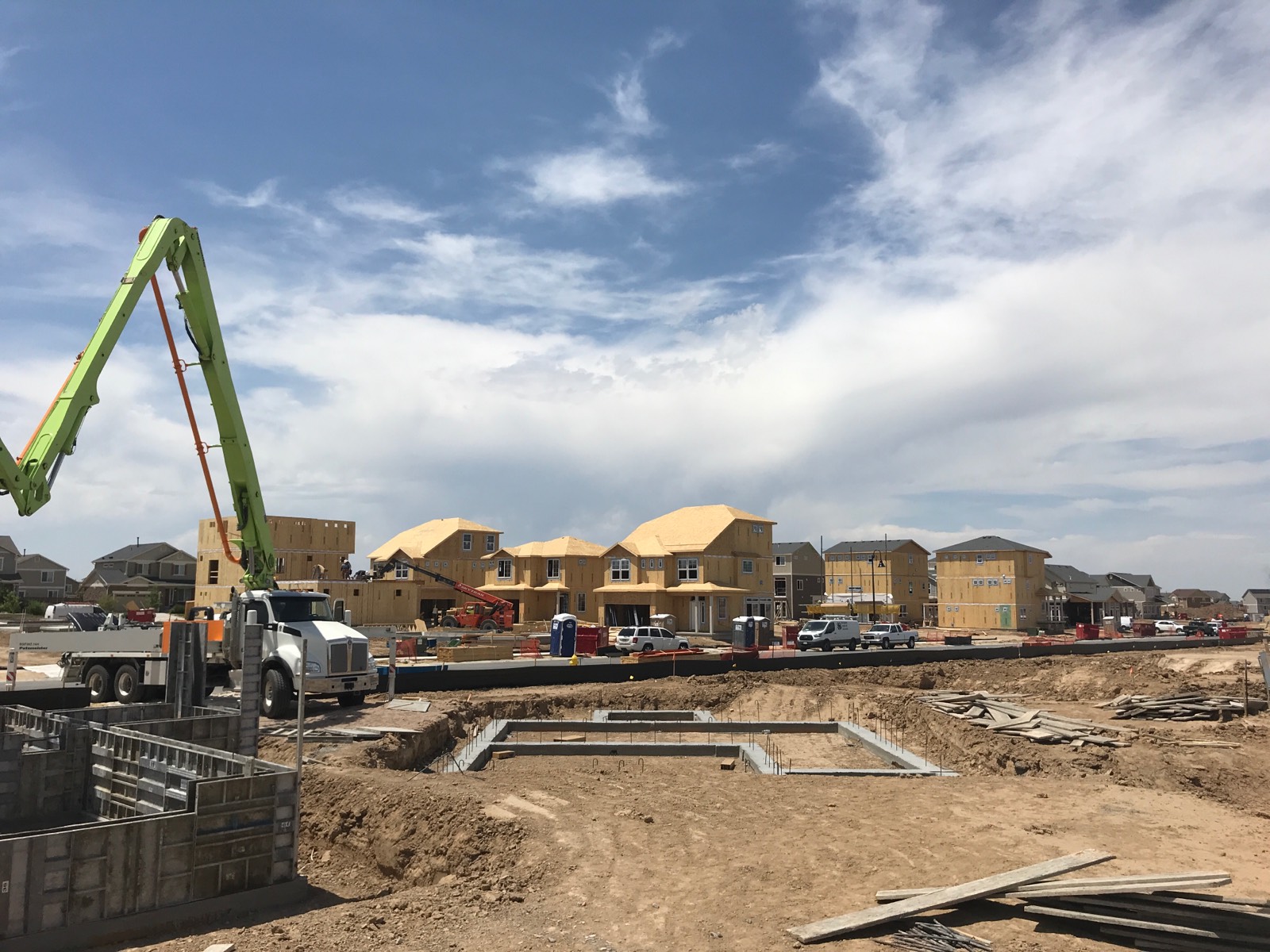 Production Homes EVstudio